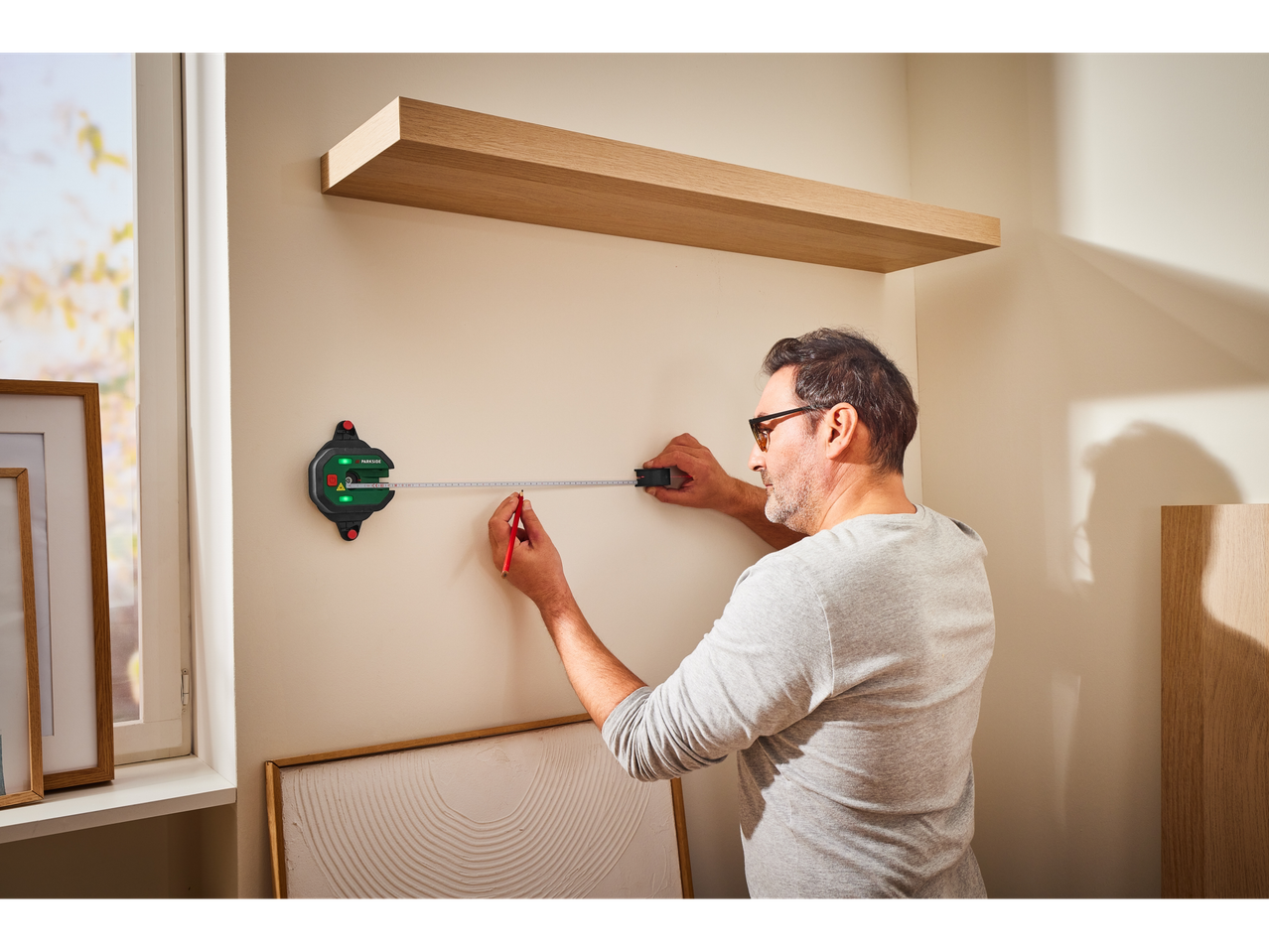 PARKSIDE® Лазерен нивелир с ролетка