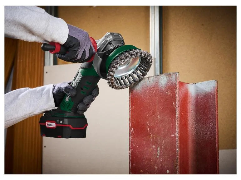 PARKSIDE® Γωνιακός τροχός Μπαταρίας 20 V / 4 Ah »PWSA 20-Li D4« σετ εκκίνησης, με μπαταρία και φορτιστή